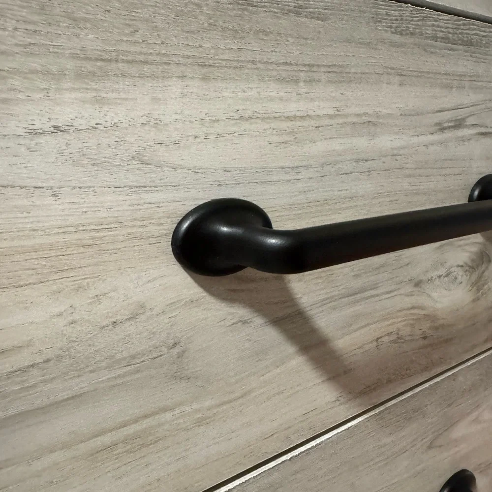 🆕 Bundle of 7 modern black quality plastic cabinet or dresser door pulls